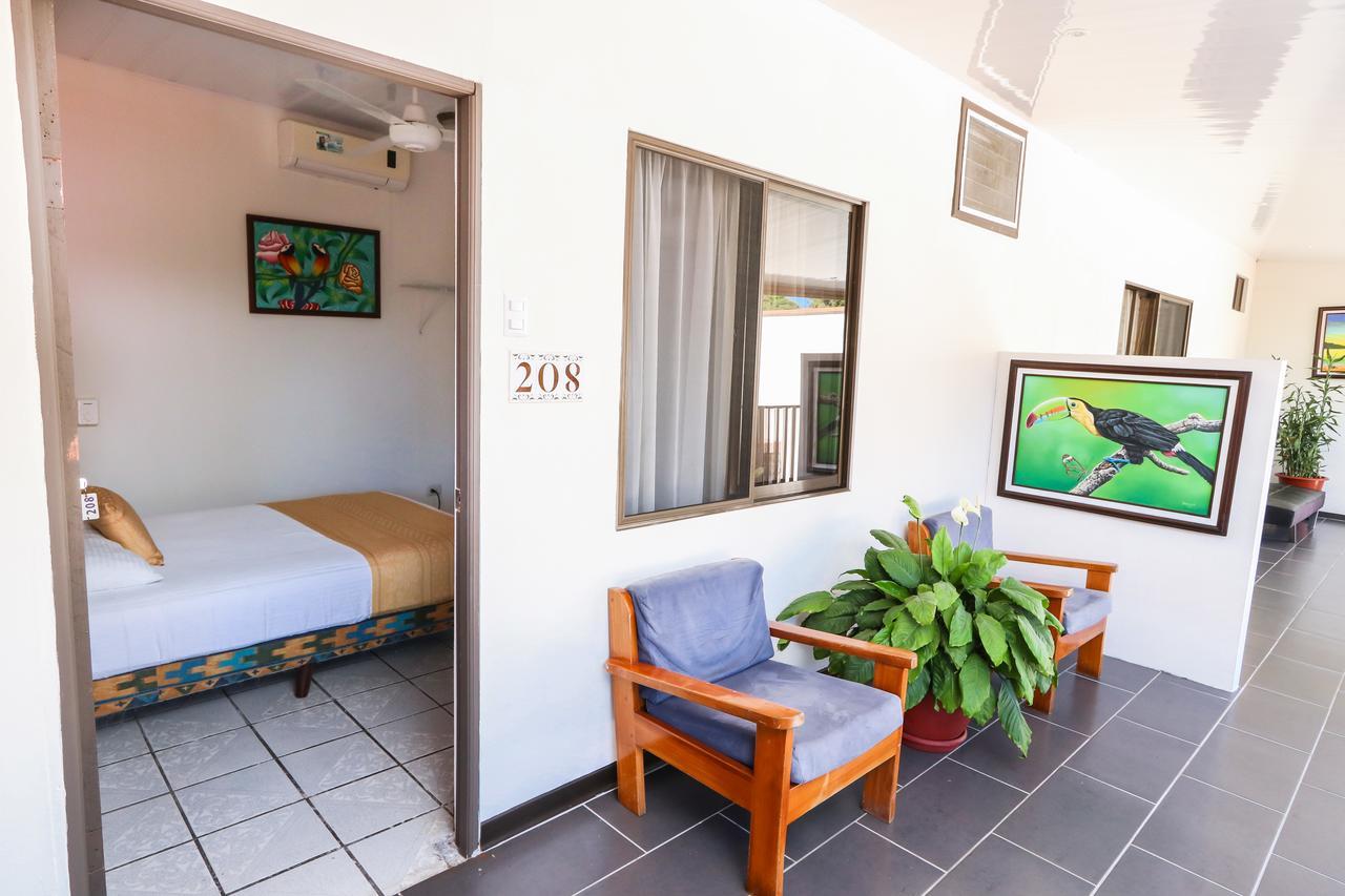 Hotel Flor Blanca Manuel Antonio Luaran gambar