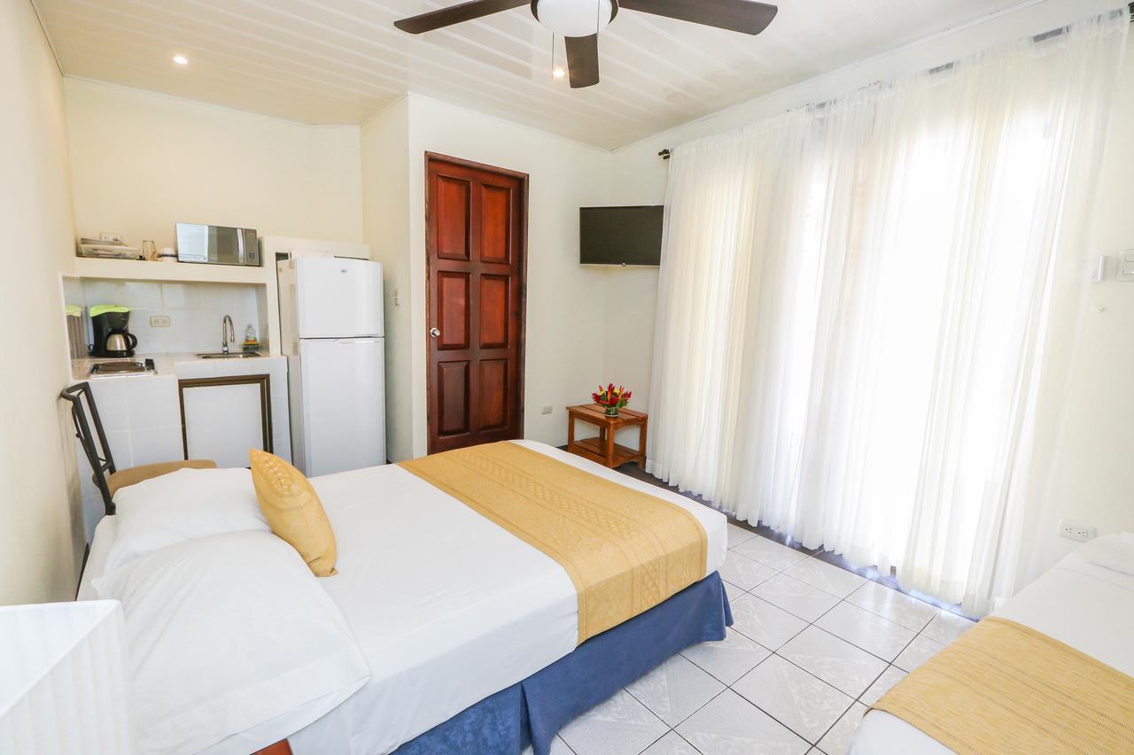 Hotel Flor Blanca Manuel Antonio Luaran gambar