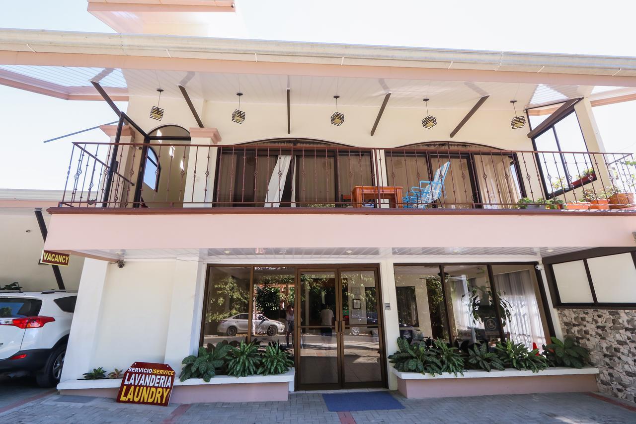Hotel Flor Blanca Manuel Antonio Luaran gambar